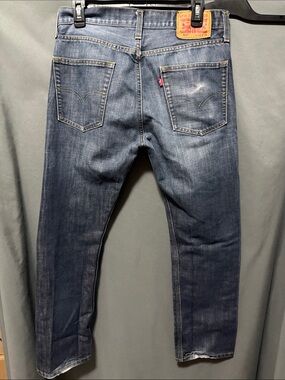 Levi's 513 Men’s Dark Blue Straight Leg Jeans - Classic Back Pocket